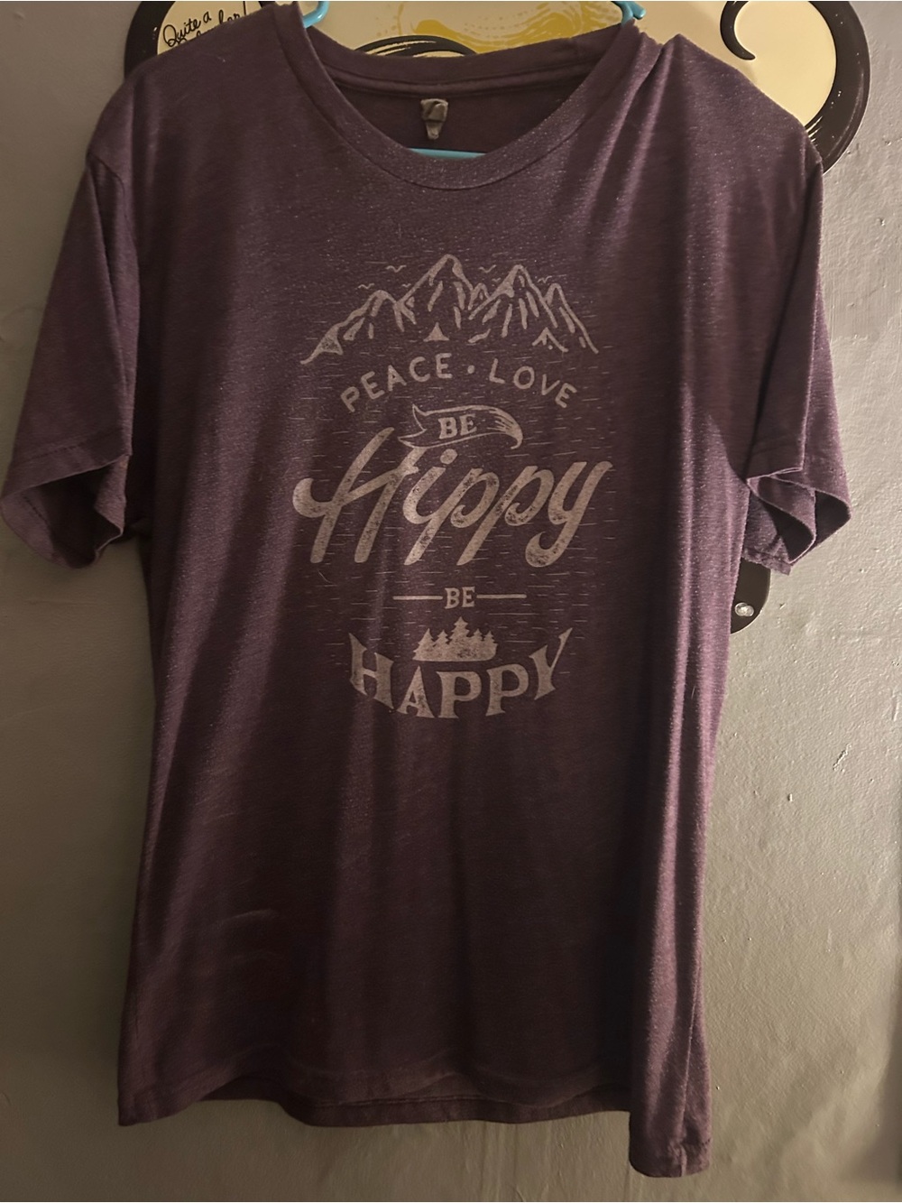 Be Hippy Be Happy Graphic Tee - Deep Purple
